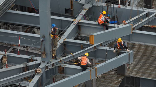 全國首個 空天信息大學建設工程項目二期一批次主體結(jié)構(gòu)全面封頂